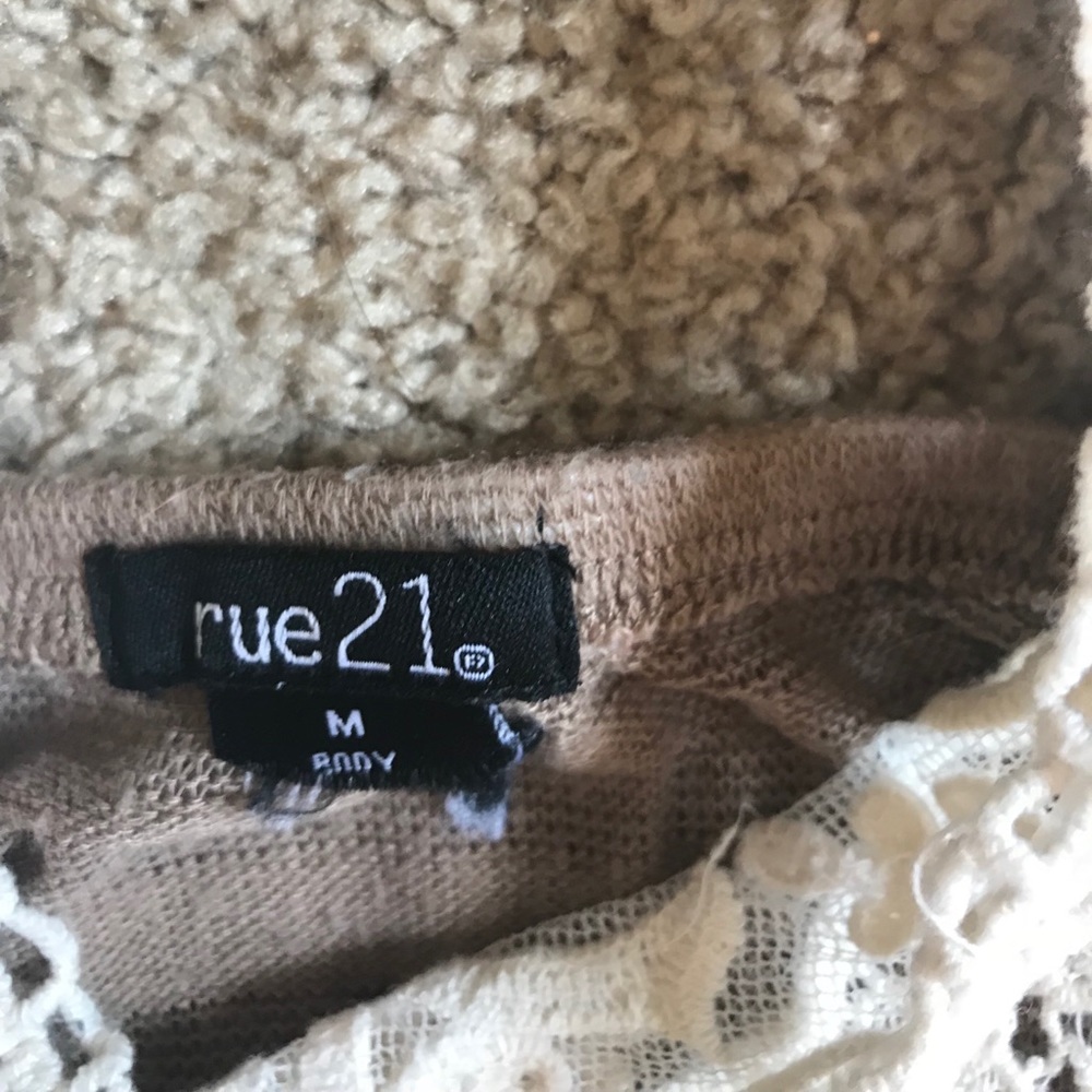 Tank - Picture 3 of 3